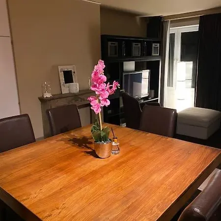 Appart. 2 Bedrooms In Knokke Sea View